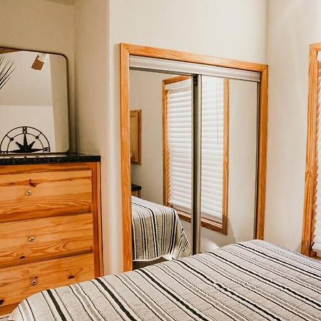 The Bison Cabin - The Cabins At Rim Rock Austin Luaran gambar